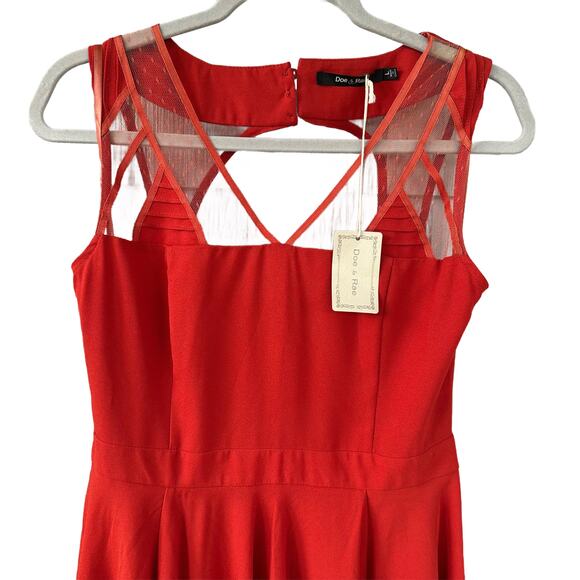 Doe & Rae Dresses & Skirts - Red Cocktail Flare Dress for the Holidays or Summer, Size L